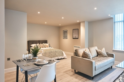 Chic Luxury Modern 1-Bed Apartment