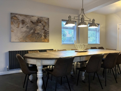 Large Luxury Home in Solihull - Sleeps 14, near NEC & BHX