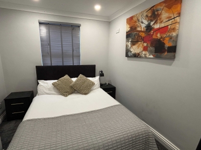 Large Luxury Home in Solihull - Sleeps 14, near NEC & BHX