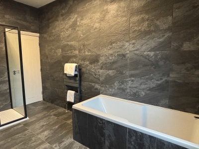 Large Luxury Home in Solihull - Sleeps 14, near NEC & BHX