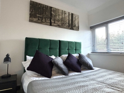 Large Luxury Home in Solihull - Sleeps 14, near NEC & BHX