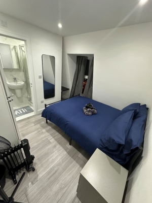 Central London Zone 1 Room