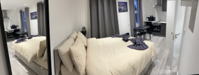 Studio in Oval London