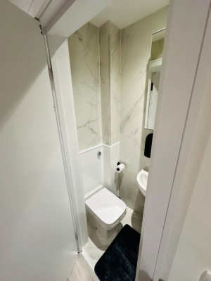 Flat in Oval London
