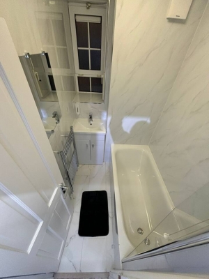 Room in Waterloo London