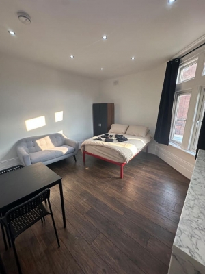London Clapham Common Room