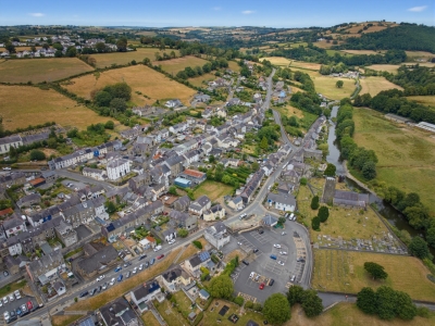Casa Llandysul 1 bedroom spacious flat | Free Wi-Fi | Parking