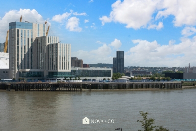 2BR 2B | Canary Wharf | O2 Views & Parking