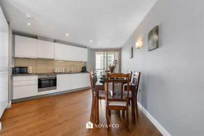 2BR 2B | Canary Wharf | O2 Views & Parking