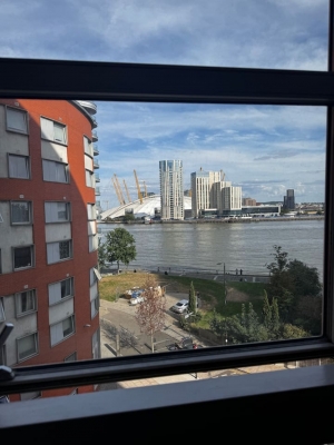 2BR 2B Canary Wharf | River & O2 Views