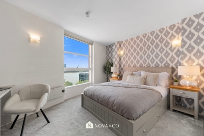 2BR 2B Canary Wharf | River & O2 Views