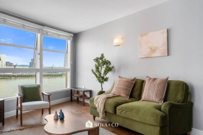 Canary Wharf 2BR | O2 Views & Parking