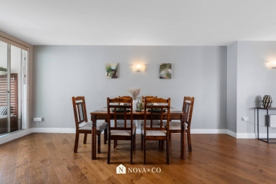 Canary Wharf 2BR | O2 Views & Parking