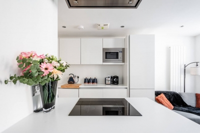 Modern City Pad – 3 Min to Liverpool St