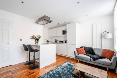 Modern City Pad – 3 Min to Liverpool St
