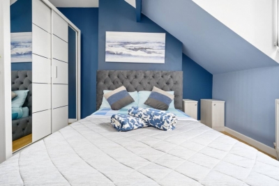 Mega Flat Near City Centre