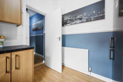 Mega Flat Near City Centre