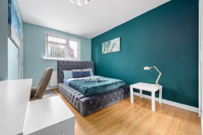 Mega Flat Near City Centre