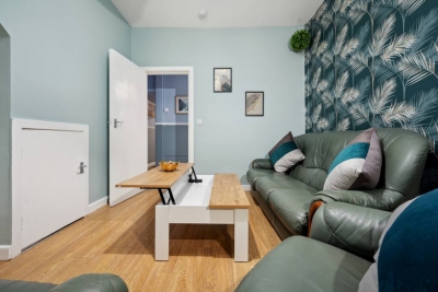 Arctic Blue Ambassador Double Room/Large-Spacious