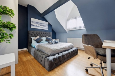 Arctic Blue Ambassador Double Room/Large-Spacious